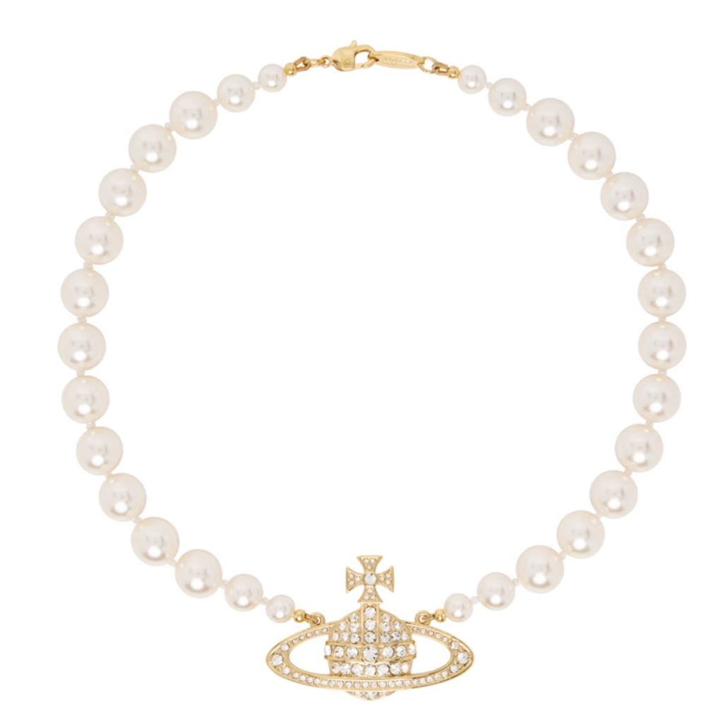 Elegant Pearl Necklace with Gold Pendant